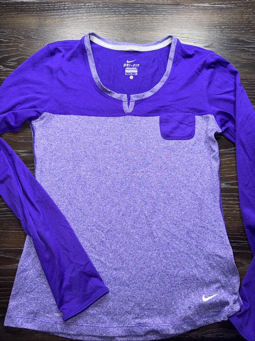 Nike Women’s Running Purple Two-Tone Dri-fit Long Sleeve Top thumb holes Small